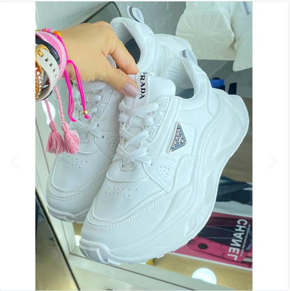 NUEVOS TENIS DE MODA BLANCOS PR NIZA