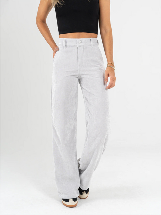 Pantalón bota recta en Pana suave
